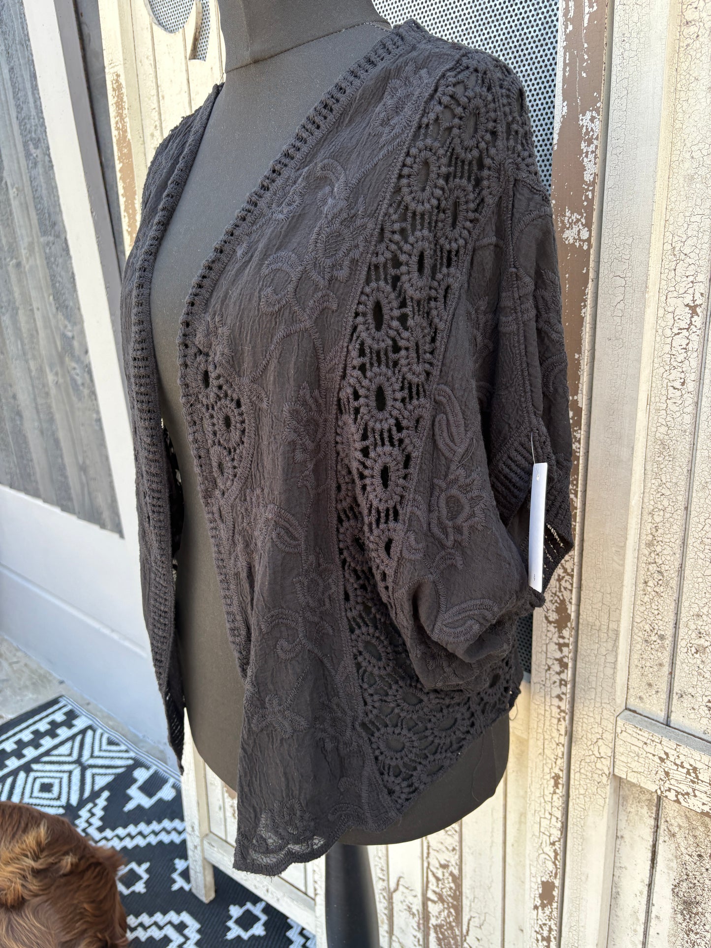 Bohemian Crochet Bolero Cardigan - Black