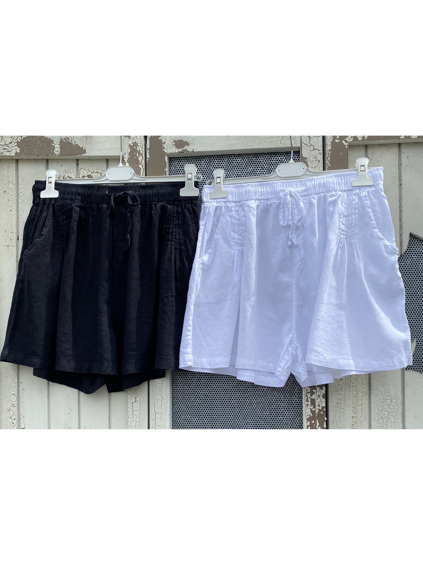 Ladies Lightweight Pleated Shorts Various Colours