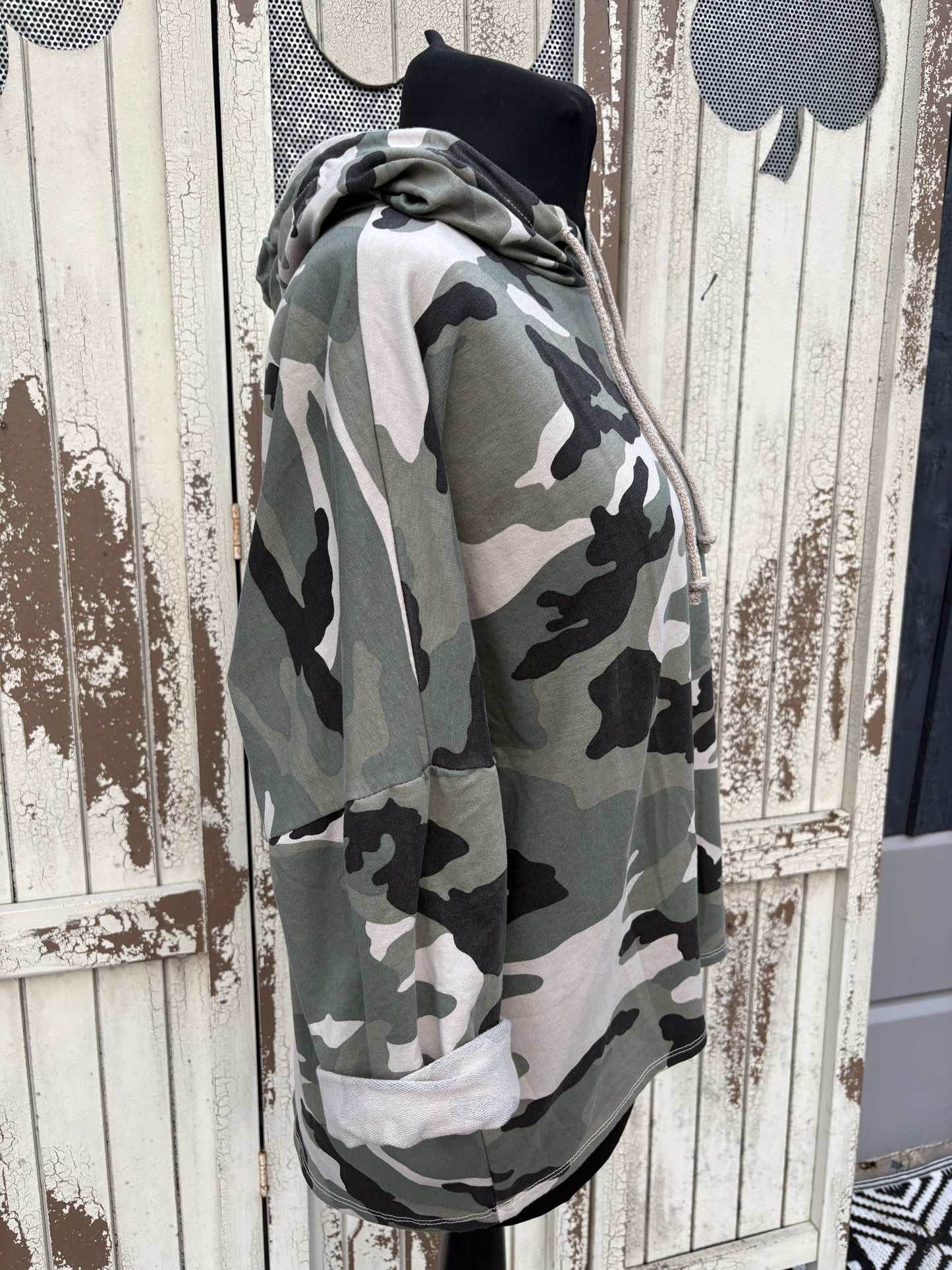 Made in Italy Camo Print Hooded Sweatshirt