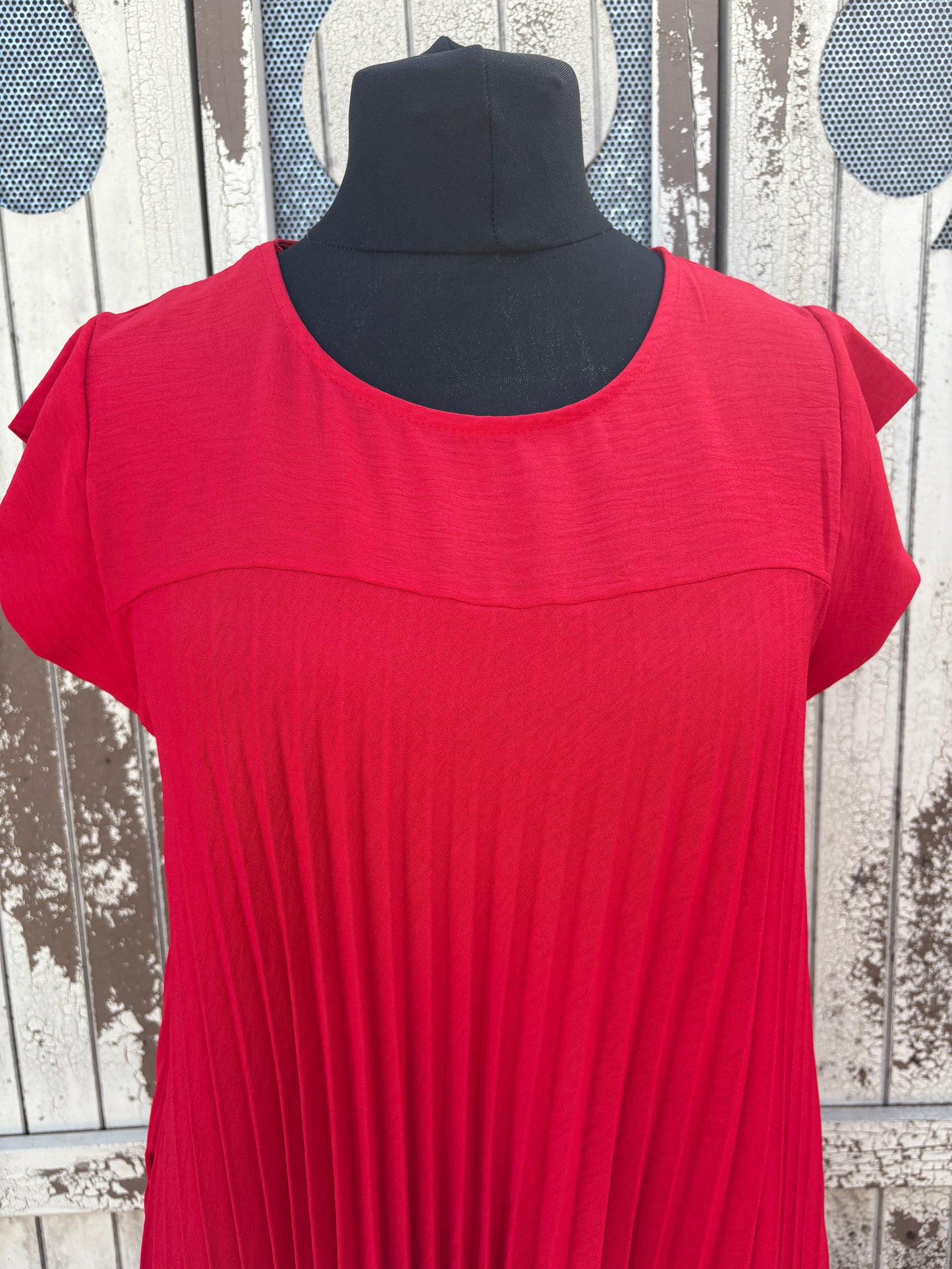 Made in Italy Cap Sleeve Pleated Mini Dress/Tunic - Red