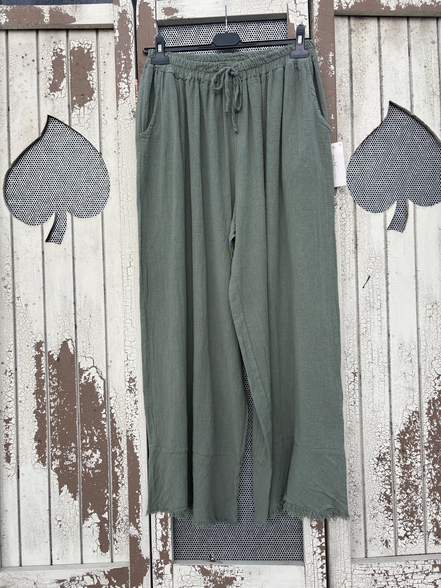 Made in Italy Wide-Legged Summer Trousers – Lightweight Linen-Cotton Blend
