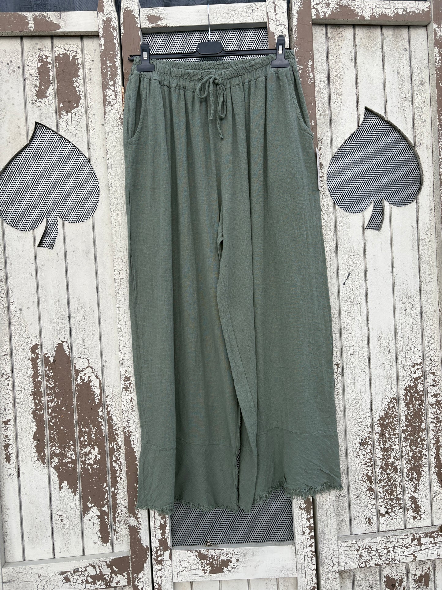 Made in Italy Wide-Legged Summer Trousers – Lightweight Linen-Cotton Blend