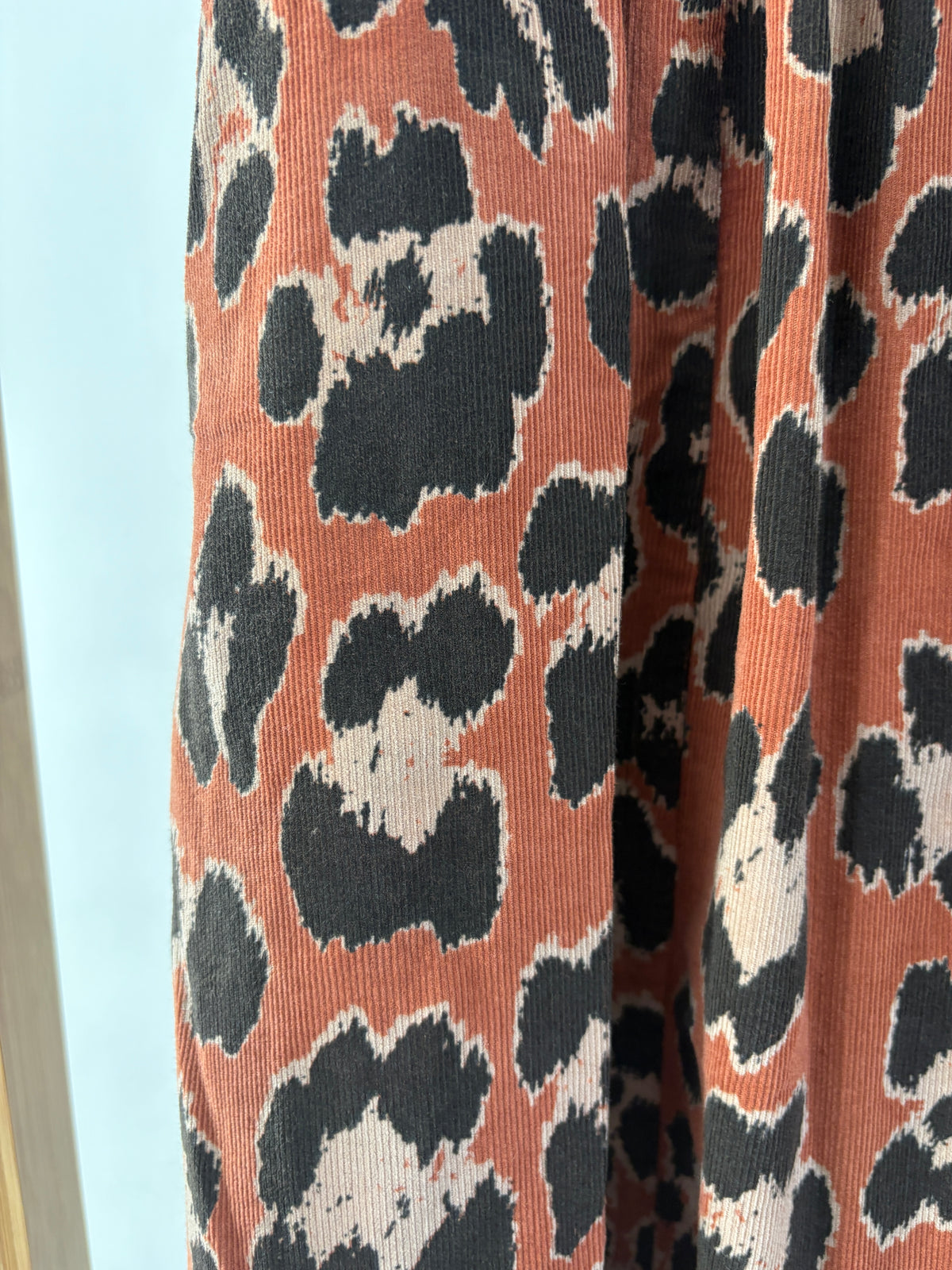 Made in Italy Florence Cocoon Joggers/Trousers (Needlecord Animal Print)