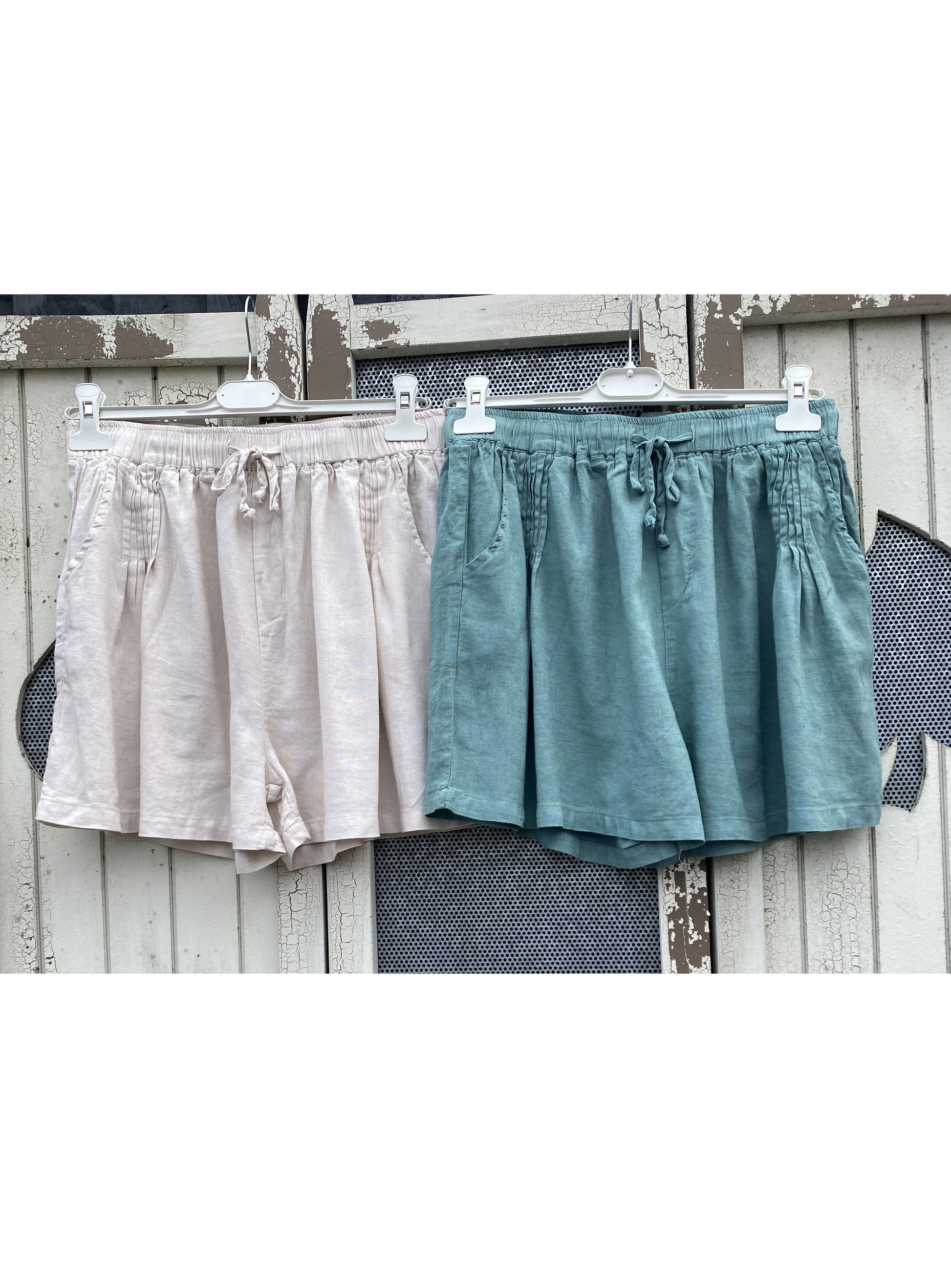 Ladies Lightweight Pleated Shorts Various Colours