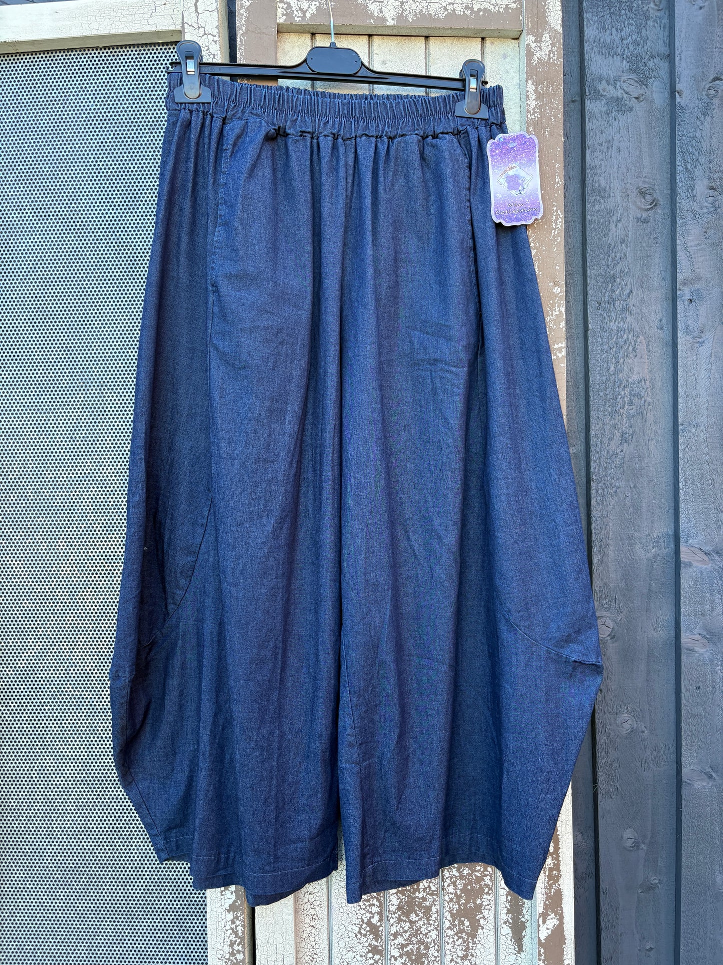 Made in Italy 7/8 Barrel Style Trousers - Denim