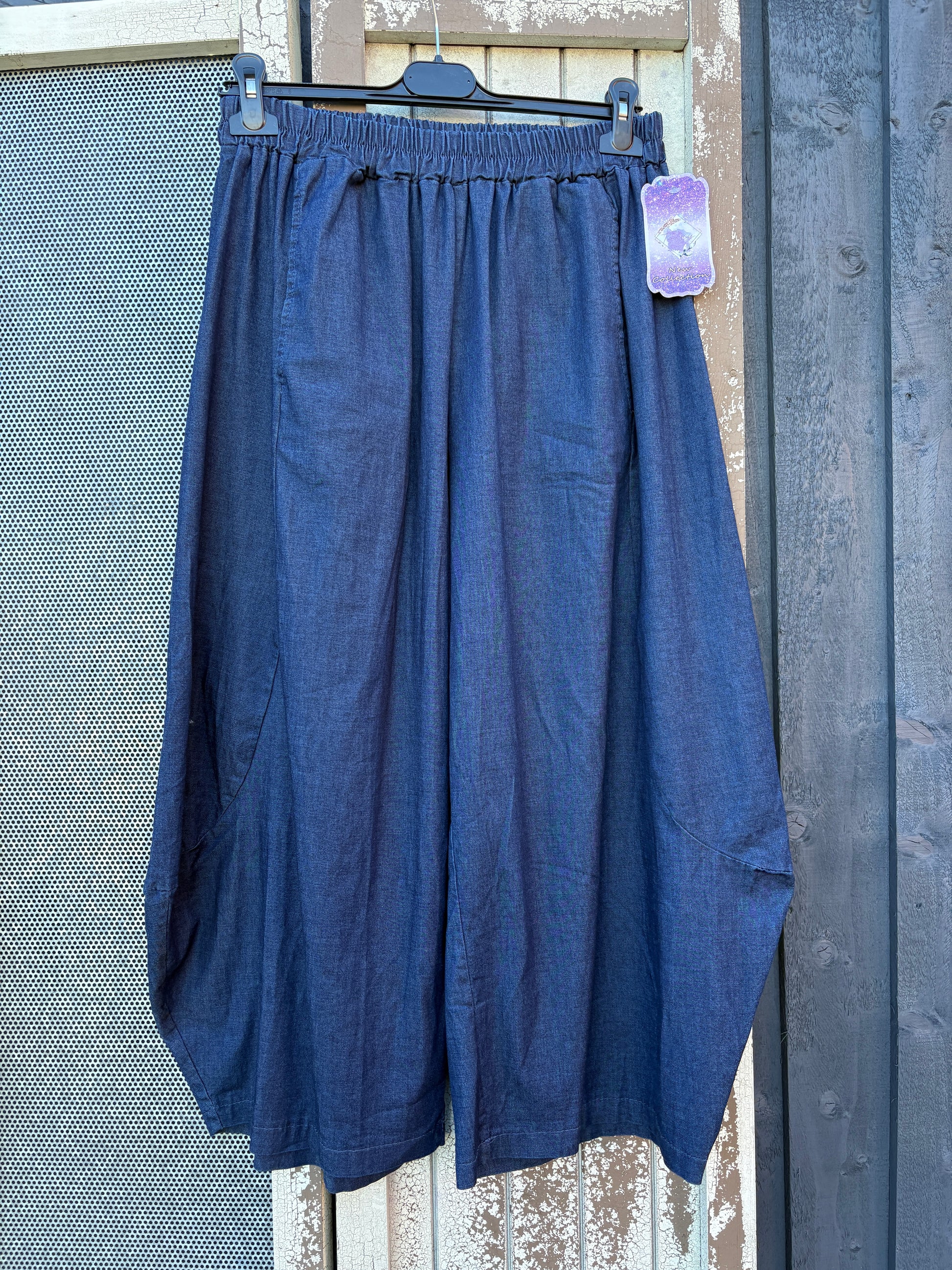 Made in Italy 7/8 Barrel Style Trousers - Denim