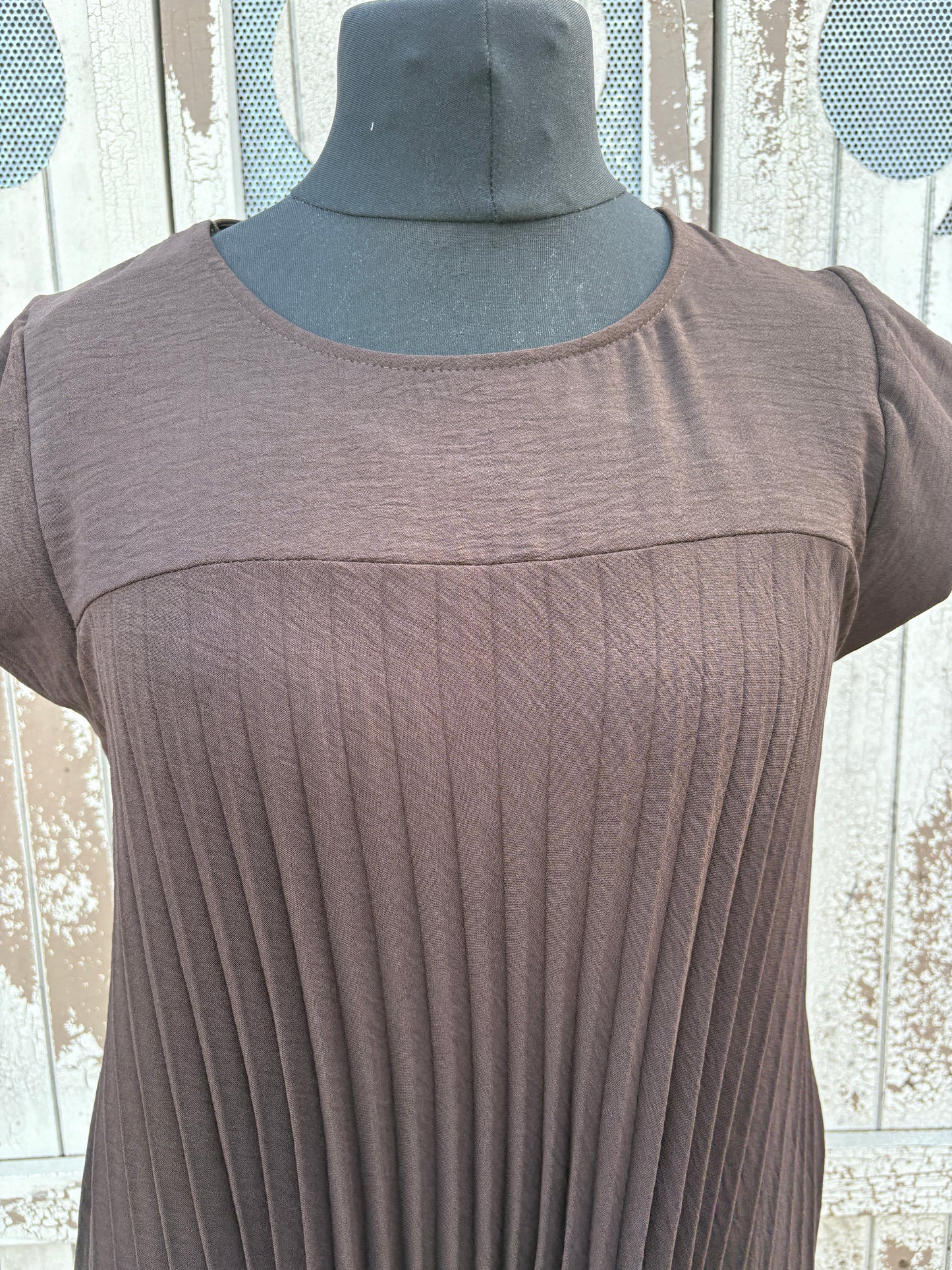 Made in Italy Cap Sleeve Pleated Mini Dress/Tunic - Chocolate