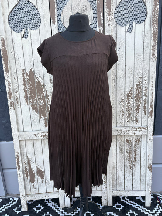 Made in Italy Cap Sleeve Pleated Mini Dress/Tunic - Chocolate