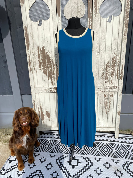 Made in Italy Jersey Dress Various Colours (dog not included in sale :))