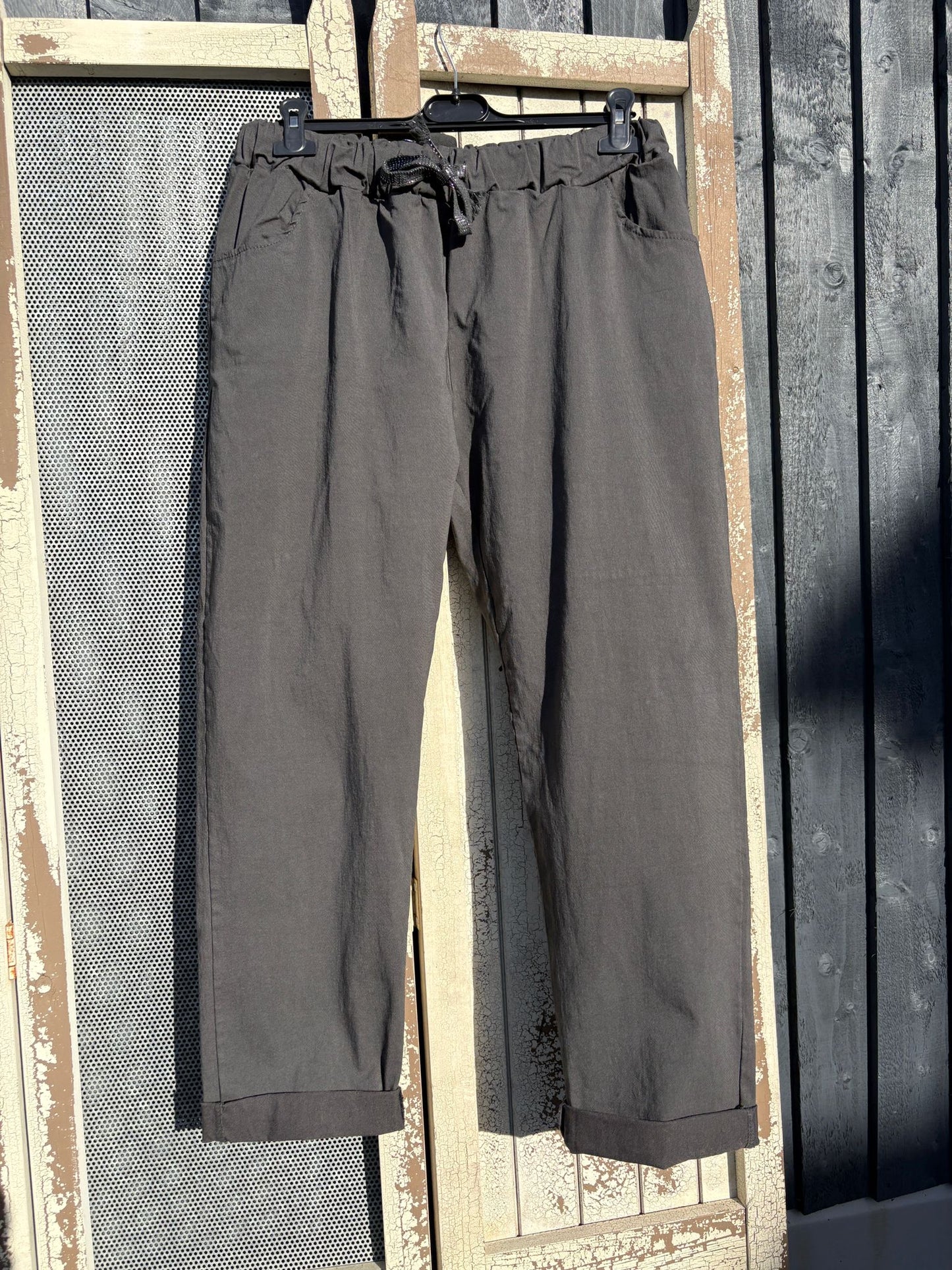 Made in Italy Magic Trousers One Size Fit 16-22