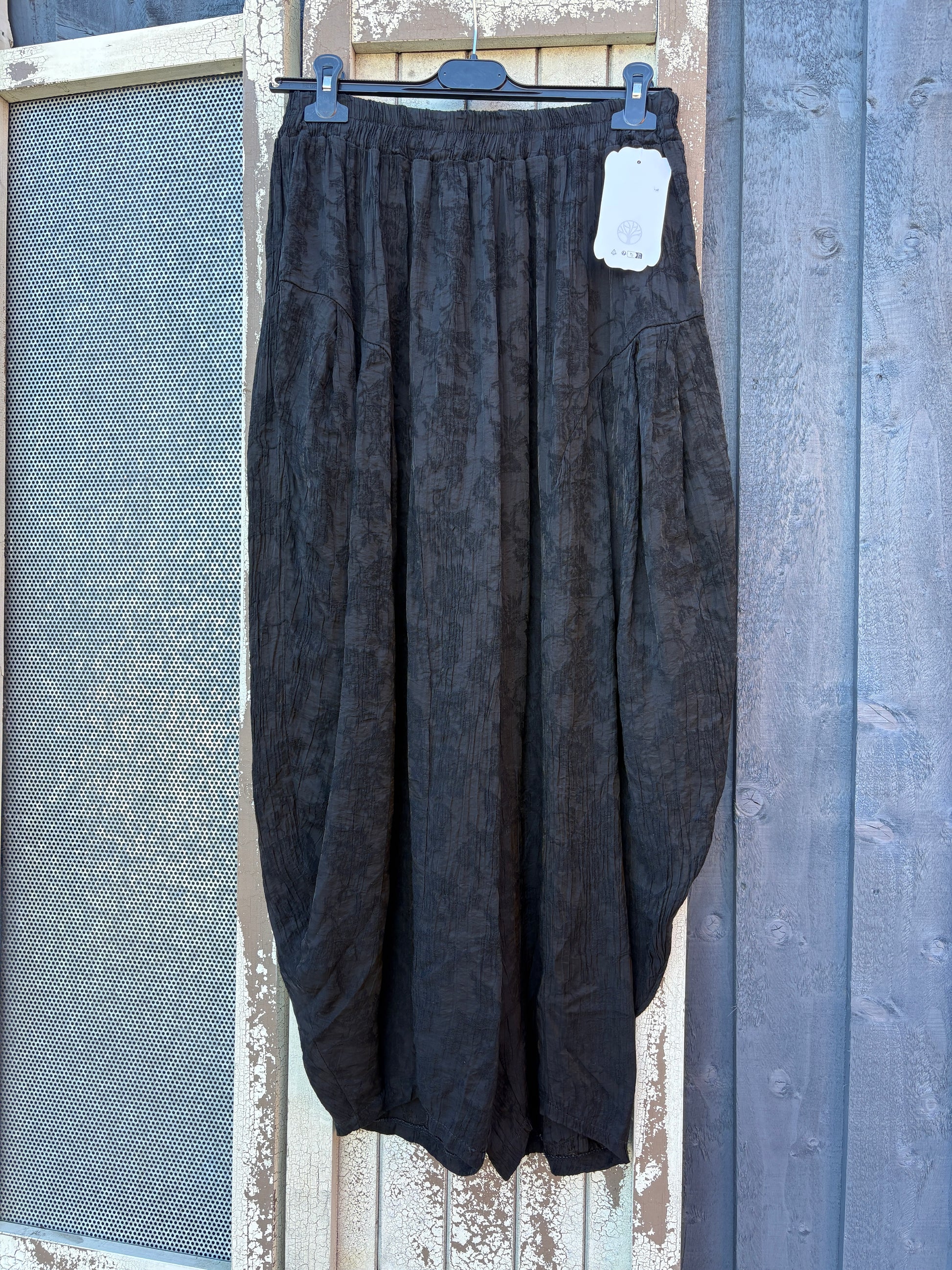 Made in Italy Milano Barrel Shaped Cocoon Trousers (Summer Jacquard)