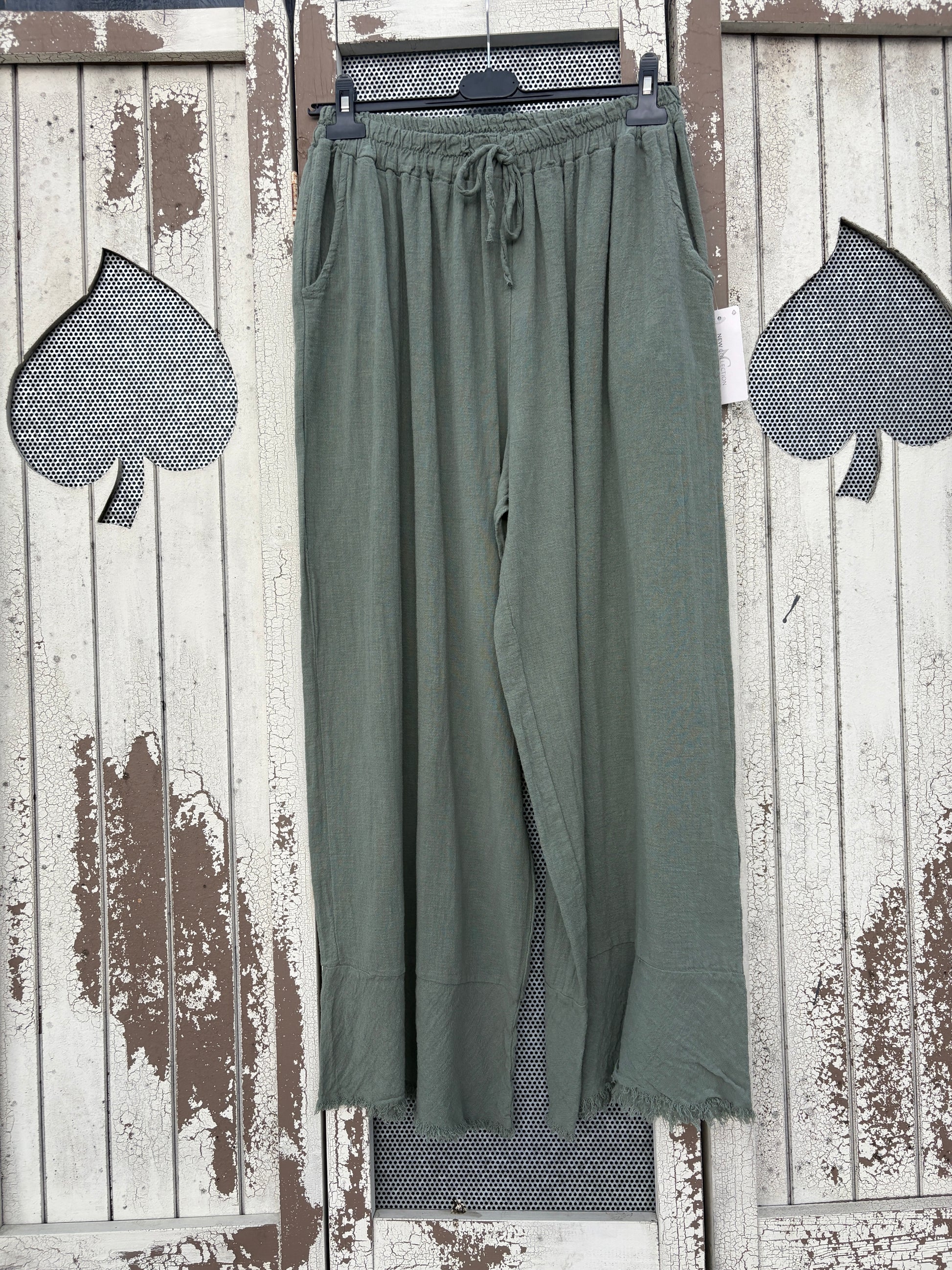 Made in Italy Wide-Legged Summer Trousers – Lightweight Linen-Cotton Blend
